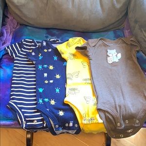 4 short sleeve onesies & tractor pants